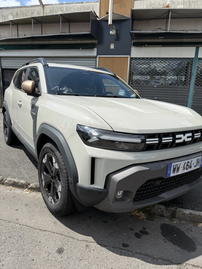 DACIA 4